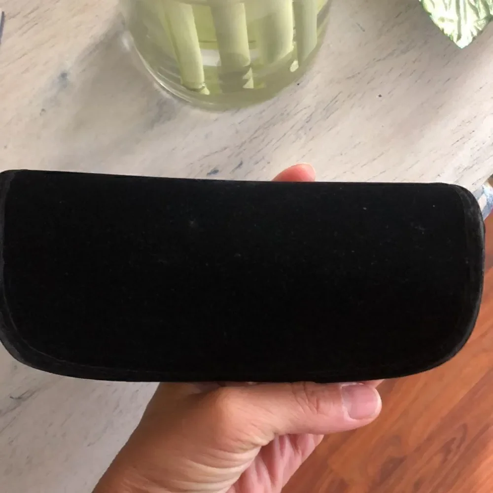 Marc by Marc Jacobs velvet eyeglass sunglass case black.